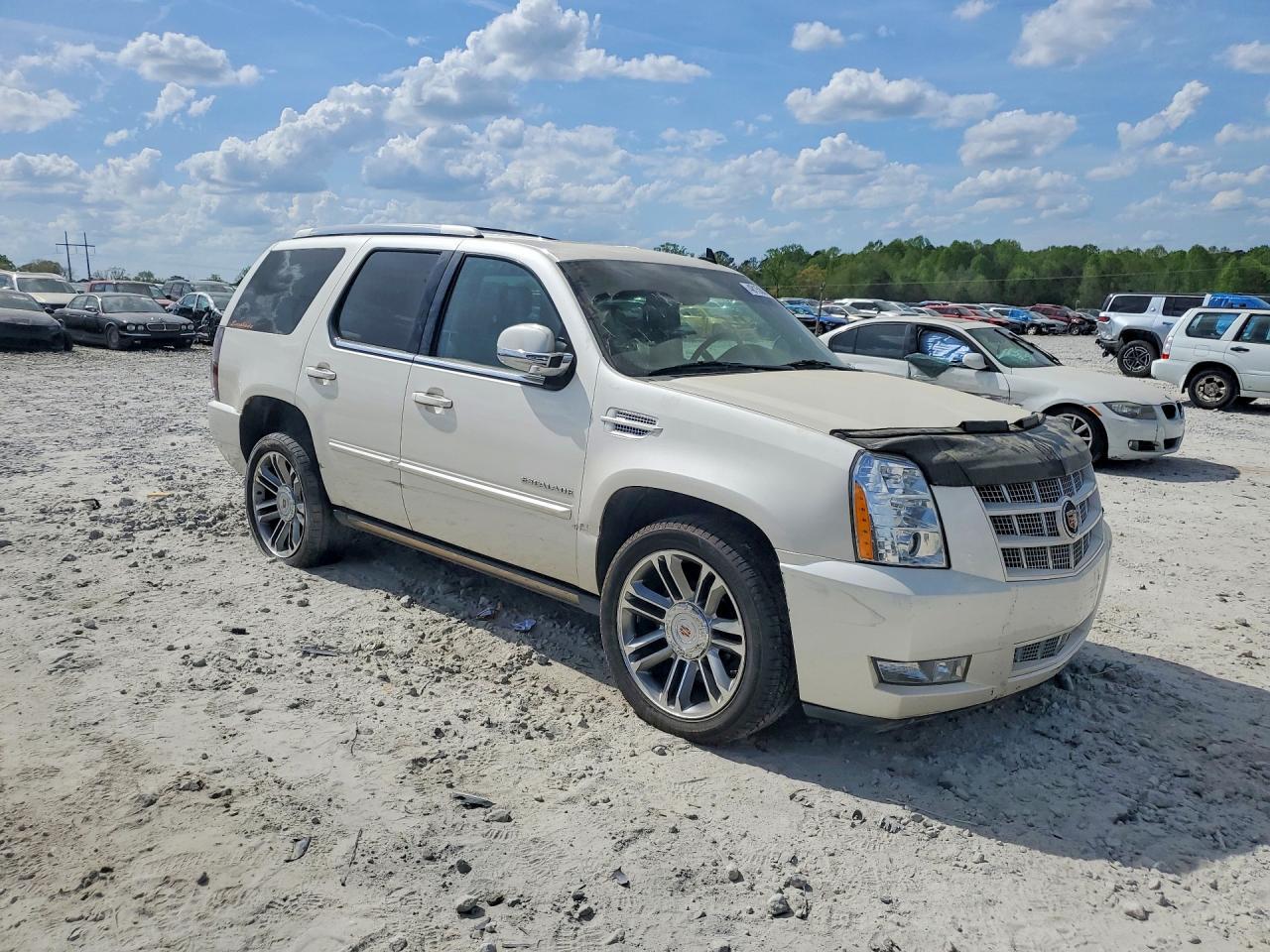2013 CADILLAC ESCALADE