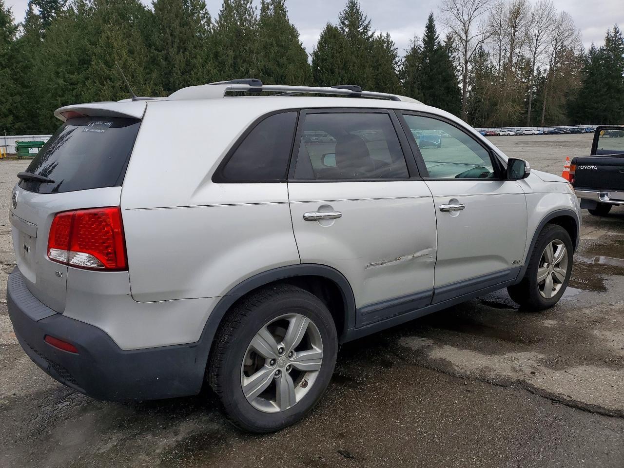 2012 KIA SORENTO