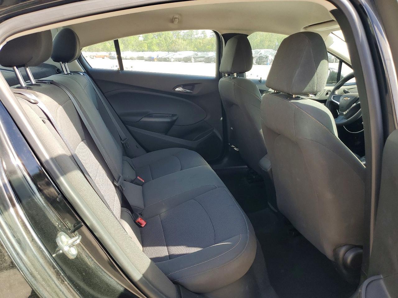 2018 CHEVROLET CRUZE