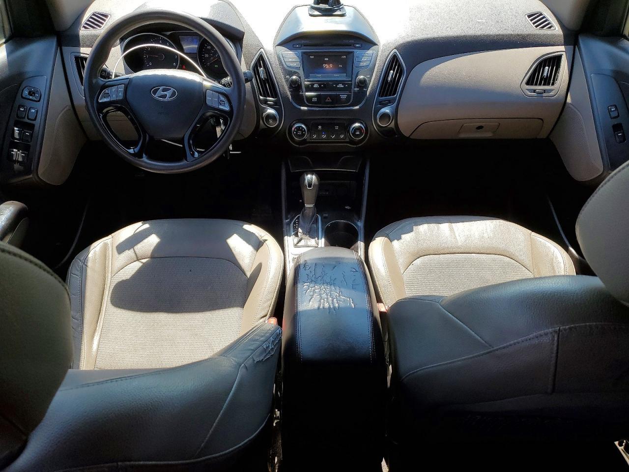 2015 HYUNDAI TUCSON
