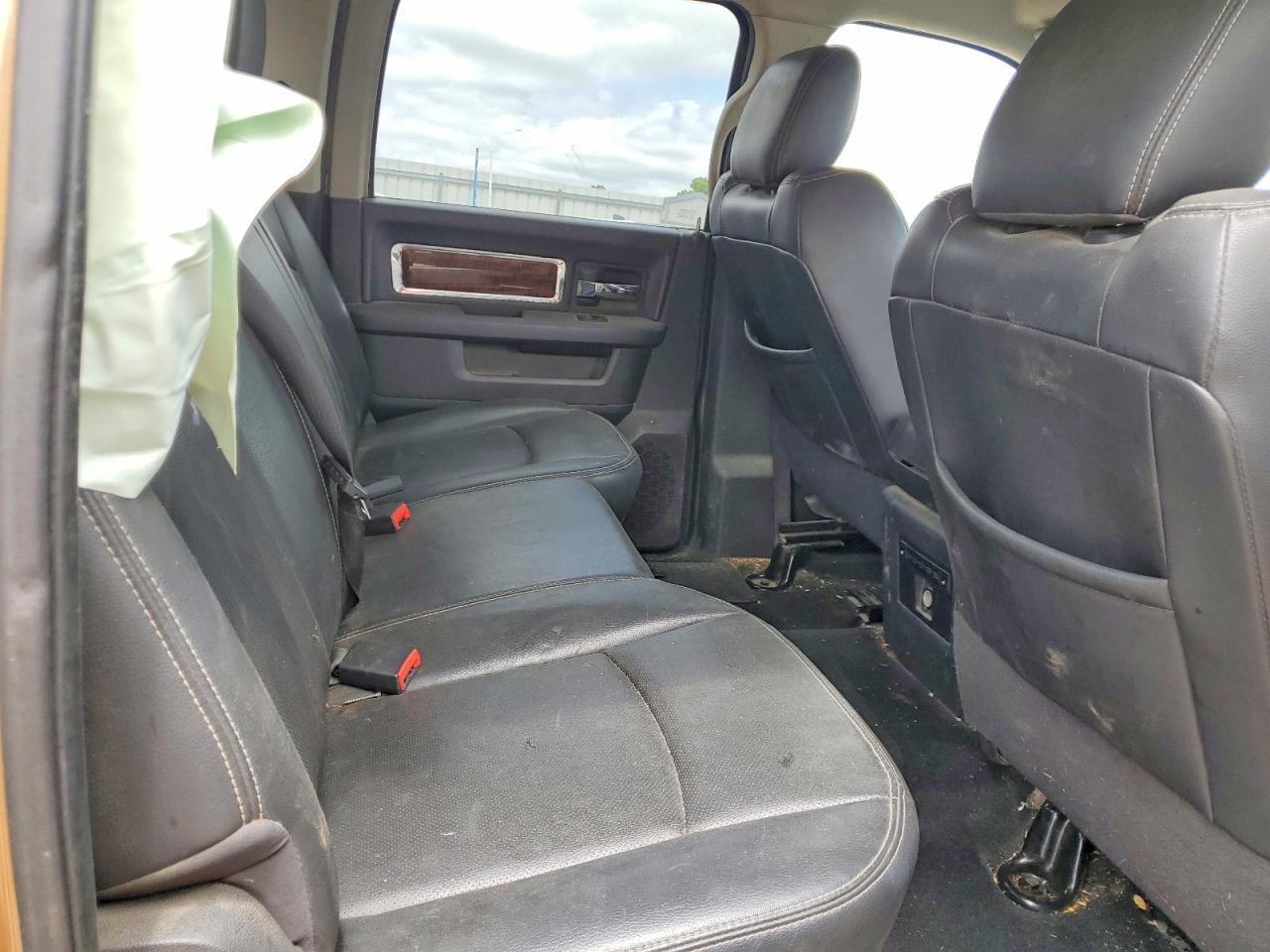 2011 DODGE RAM 1500