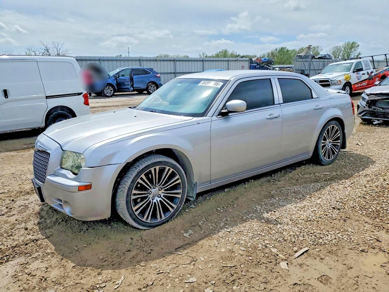2010 CHRYSLER 300