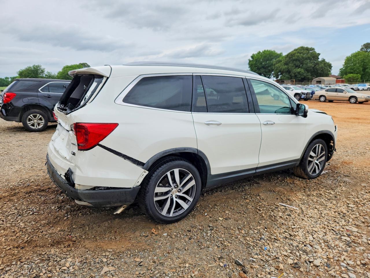 2018 HONDA PILOT