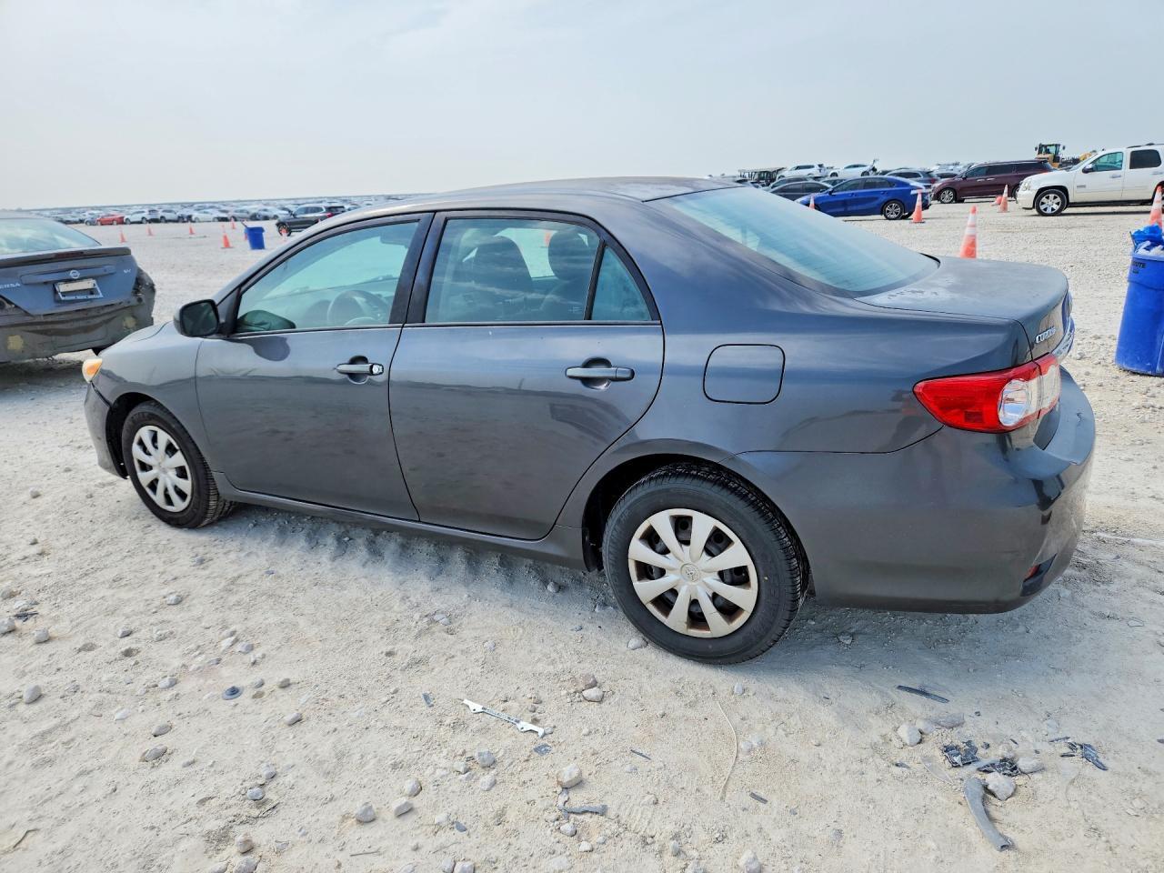 2011 TOYOTA COROLLA