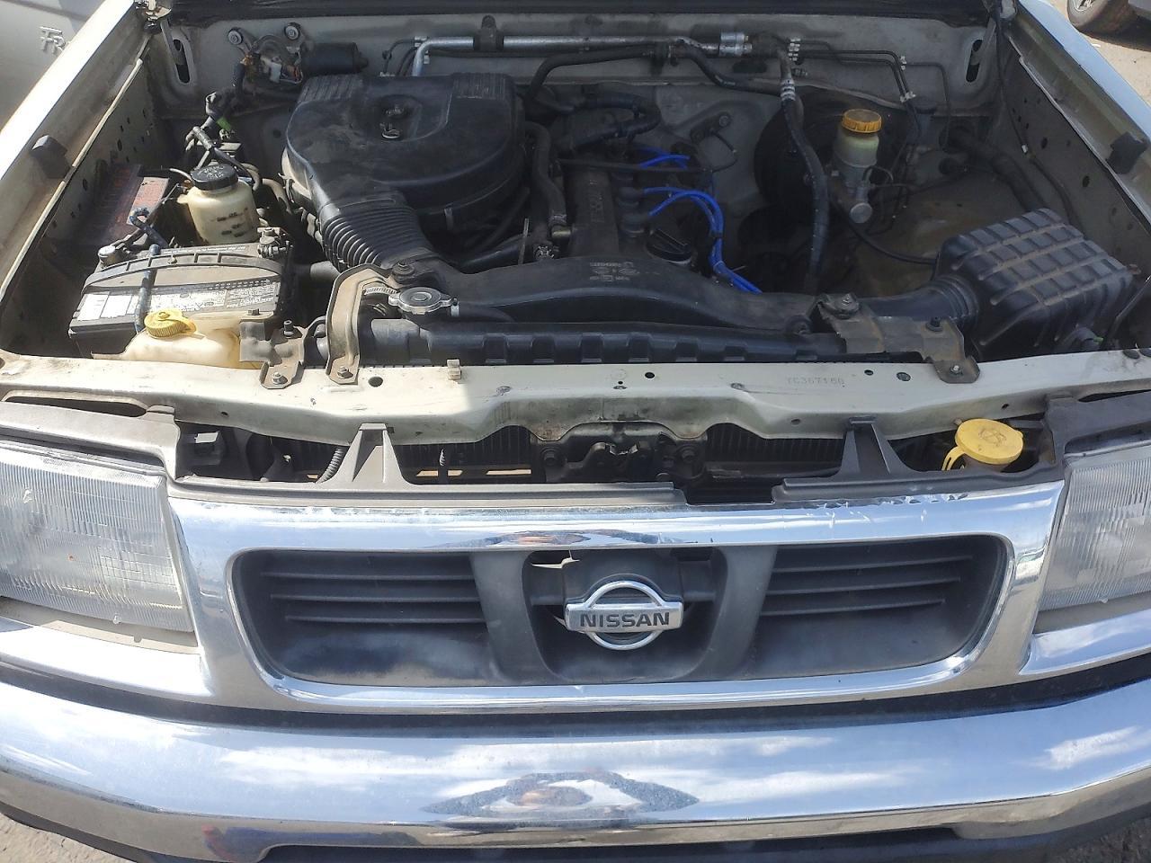 2000 NISSAN Frontier