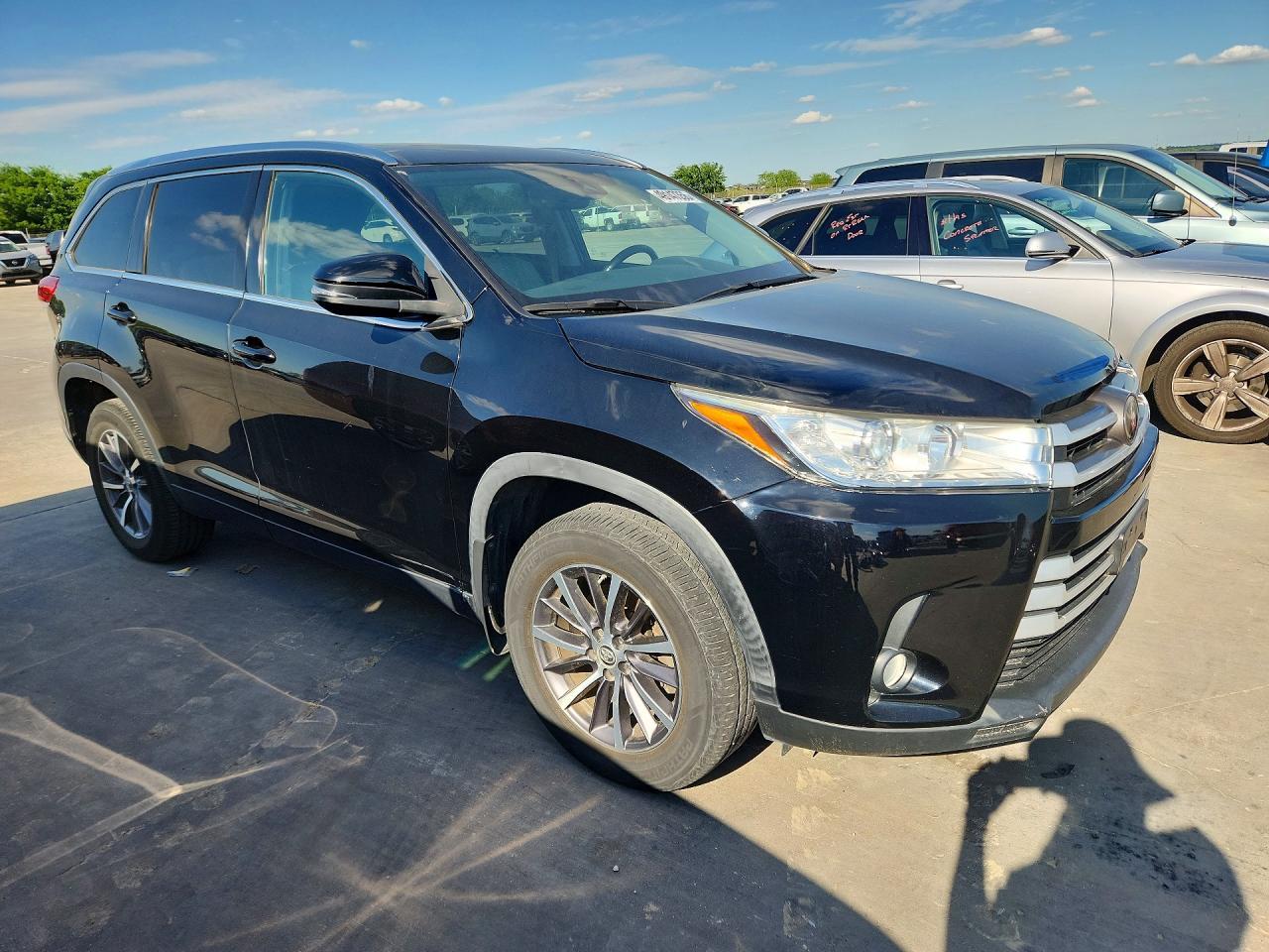 2019 TOYOTA HIGHLANDER