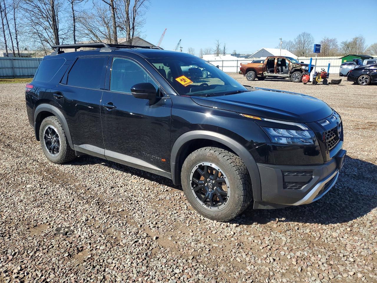 2024 NISSAN PATHFINDER