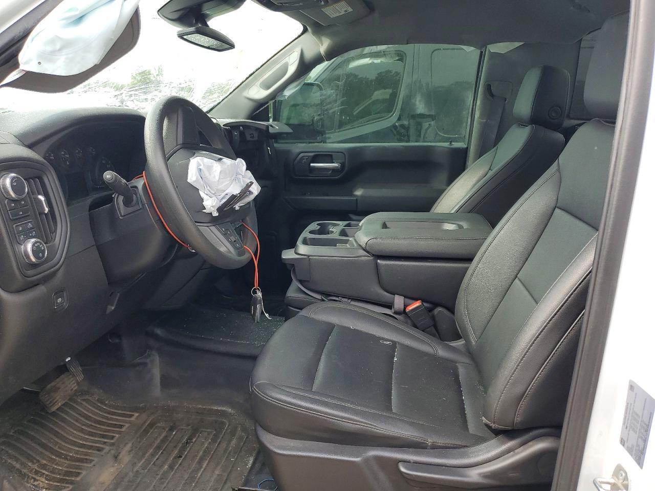 2024 GMC Sierra