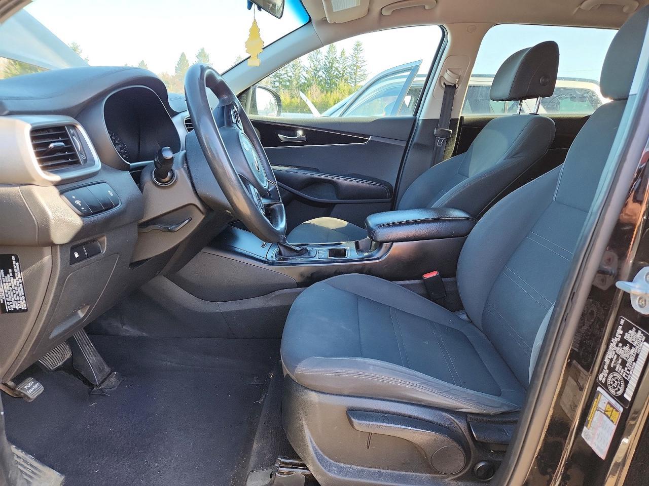 2017 KIA SORENTO
