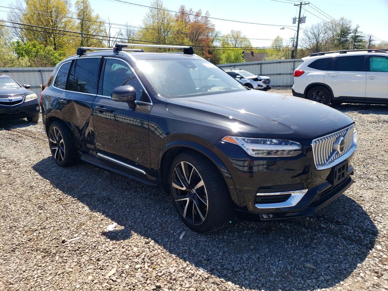 2024 VOLVO XC90