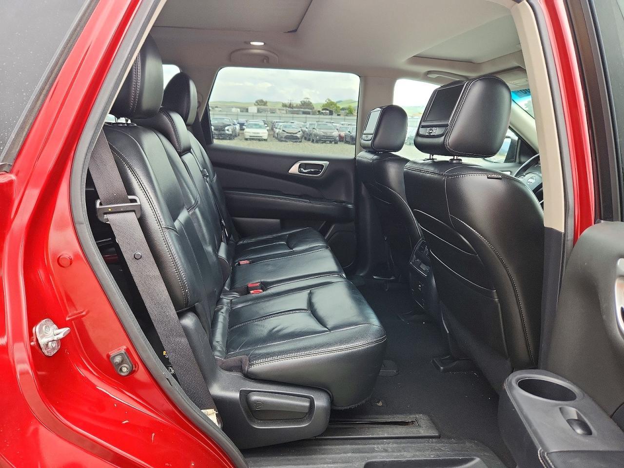 2013 NISSAN PATHFINDER