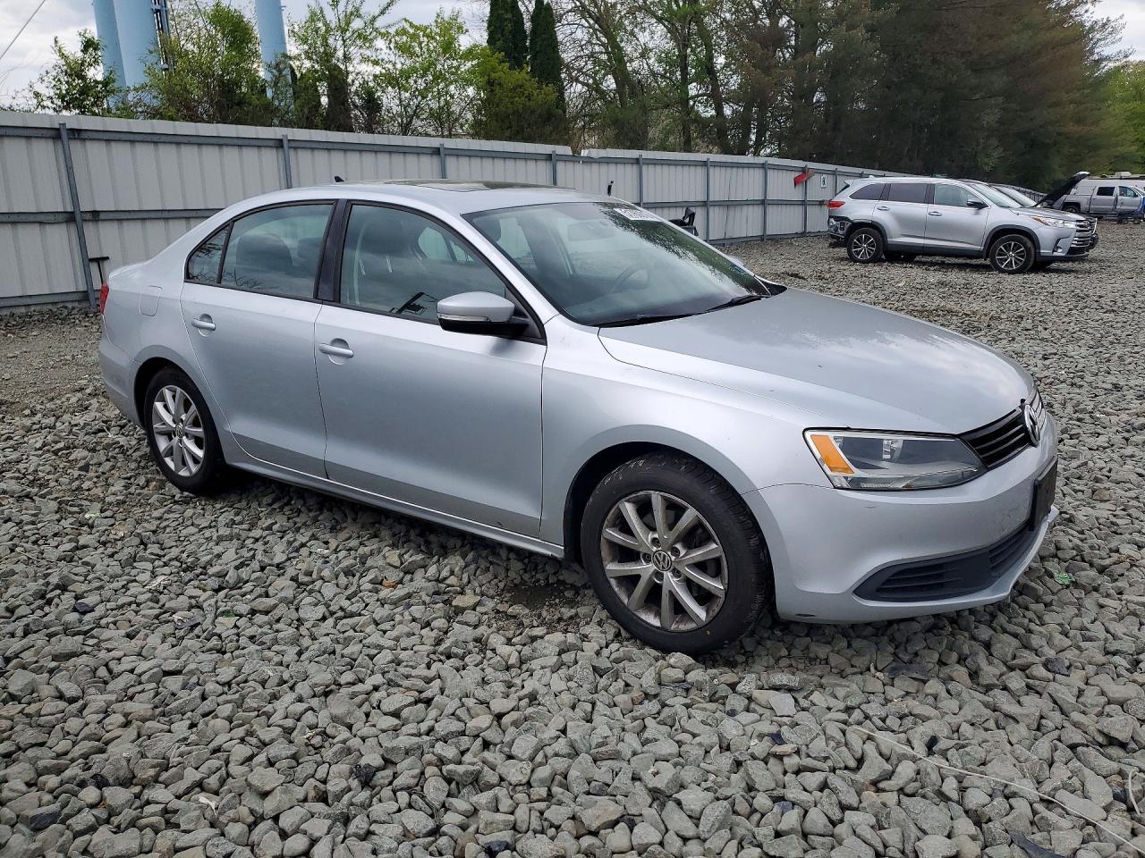 2012 VOLKSWAGEN JETTA