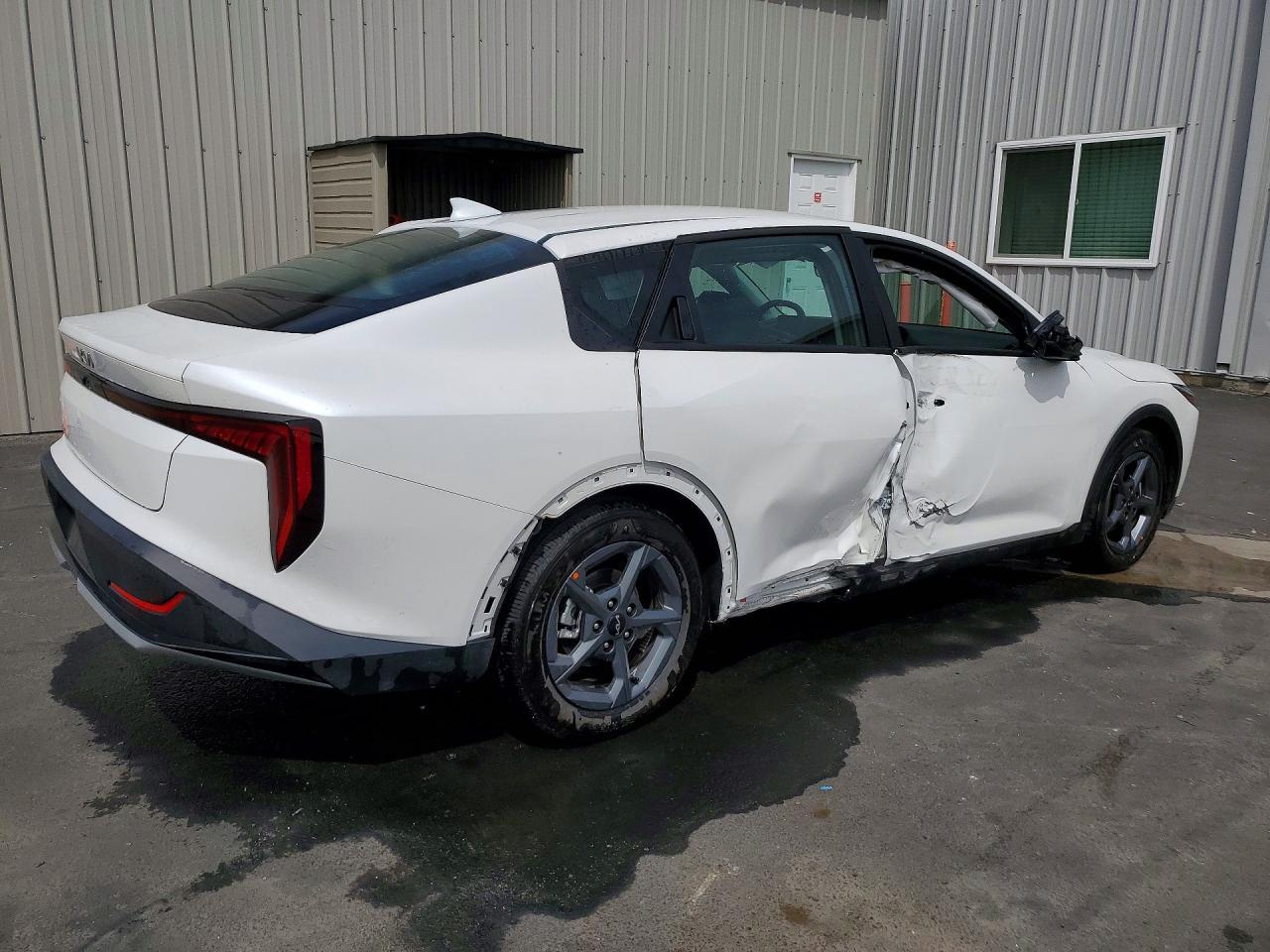 2026 KIA K4