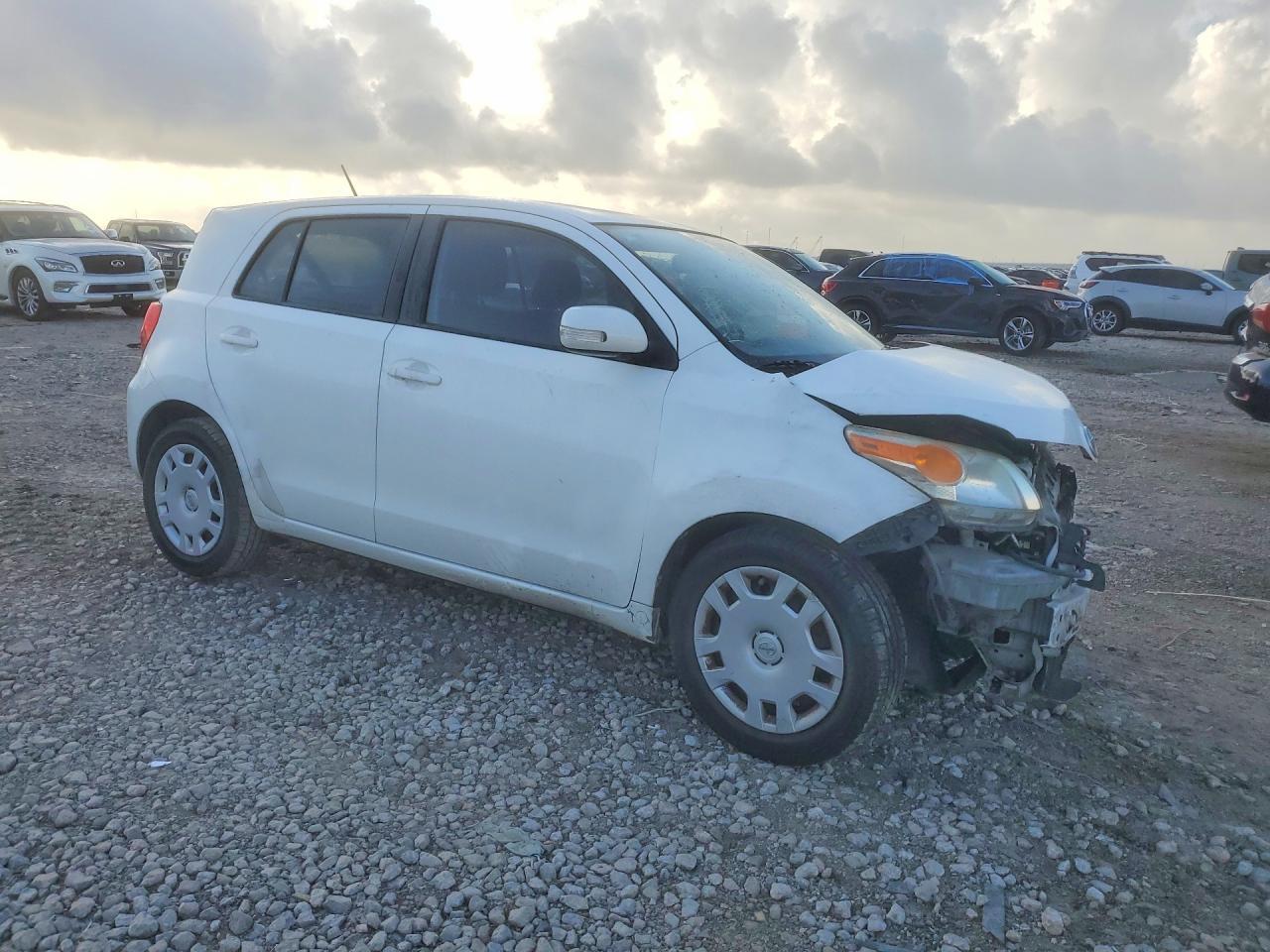 2010 SCION xD