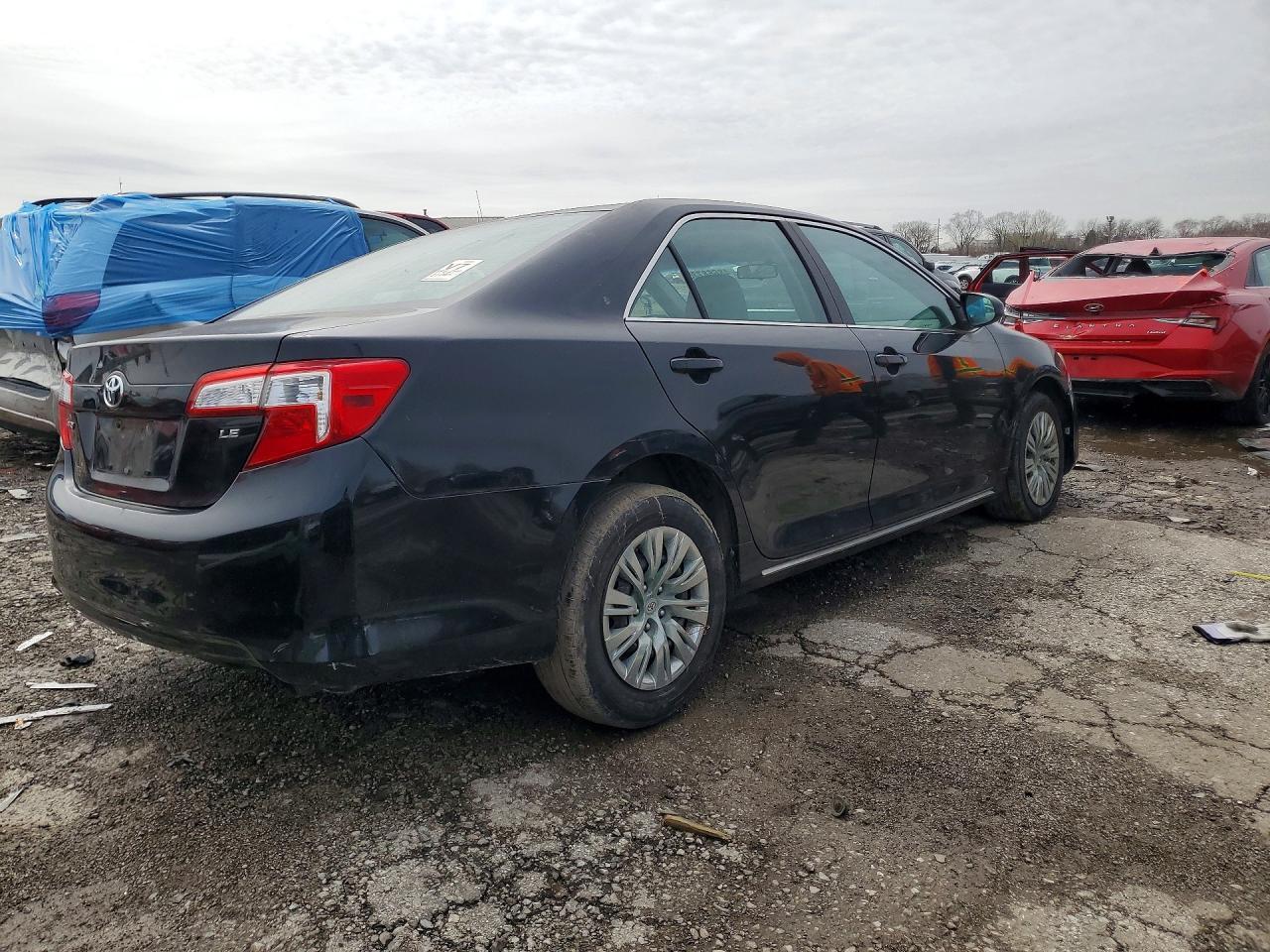 2012 TOYOTA CAMRY