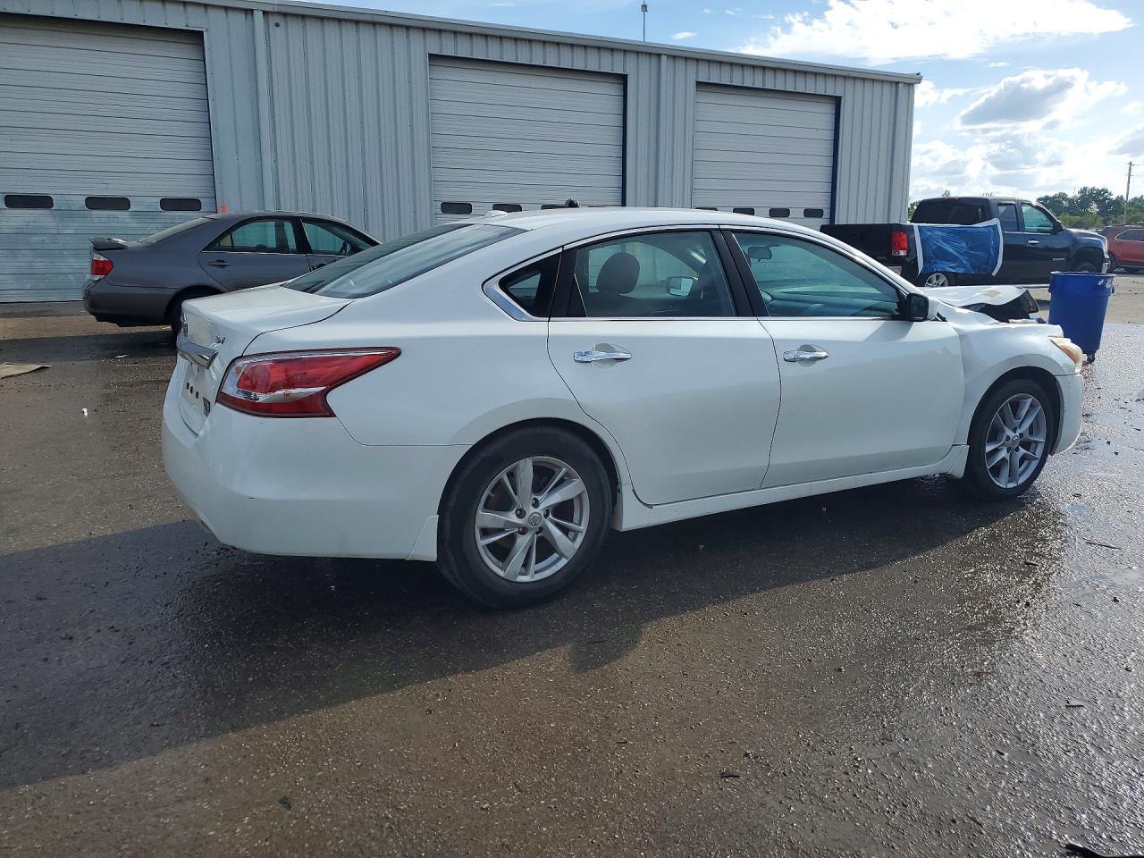 2013 NISSAN ALTIMA