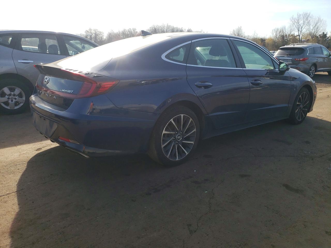 2022 HYUNDAI SONATA