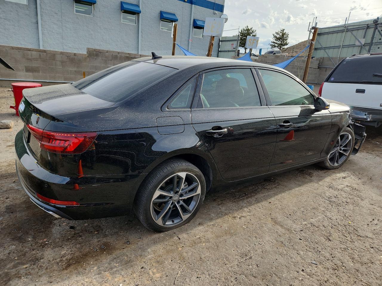 2019 AUDI A4
