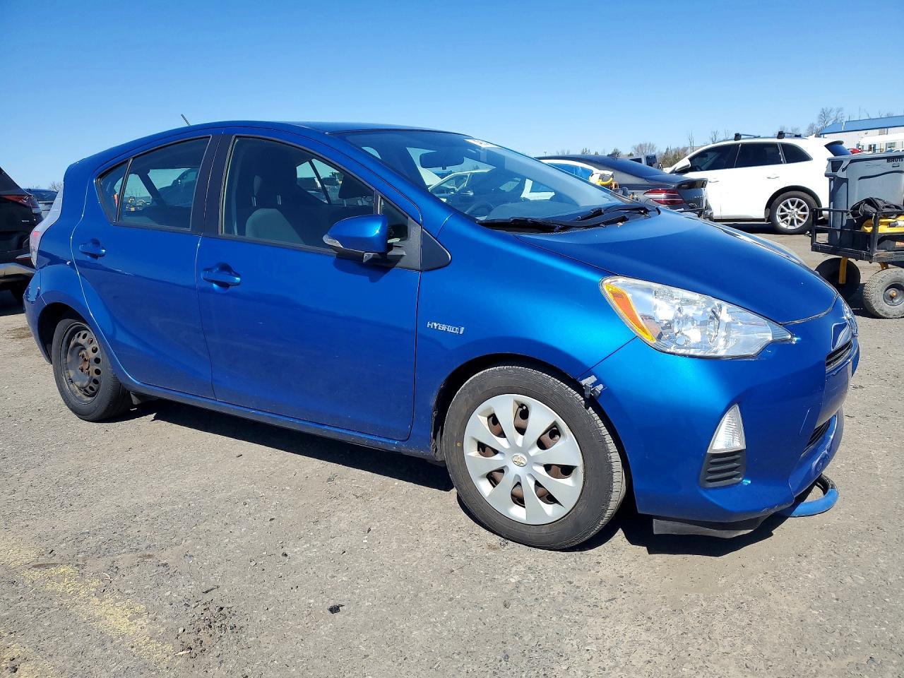 2012 TOYOTA Prius c