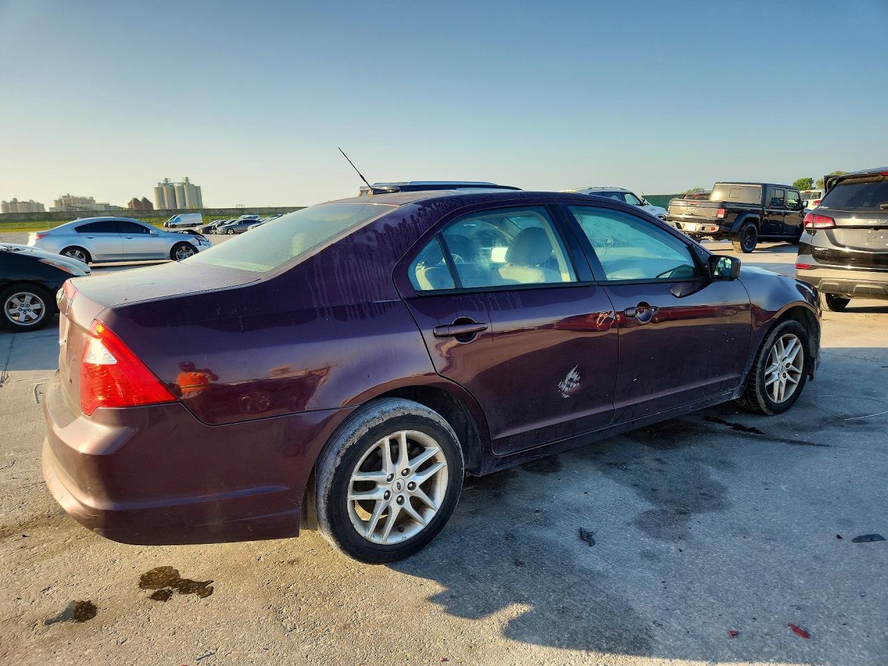 2012 FORD FUSION