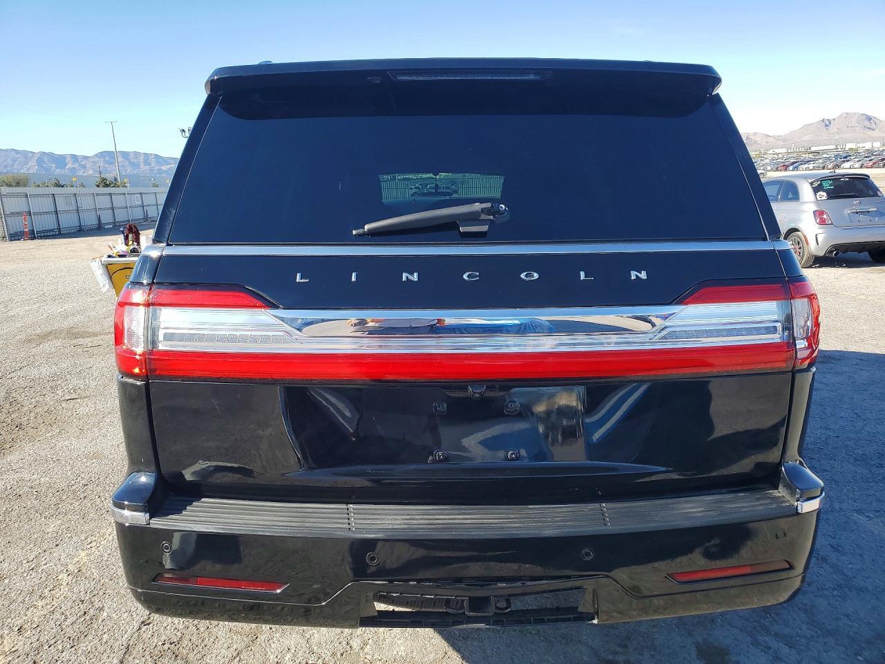 2018 LINCOLN Navigator