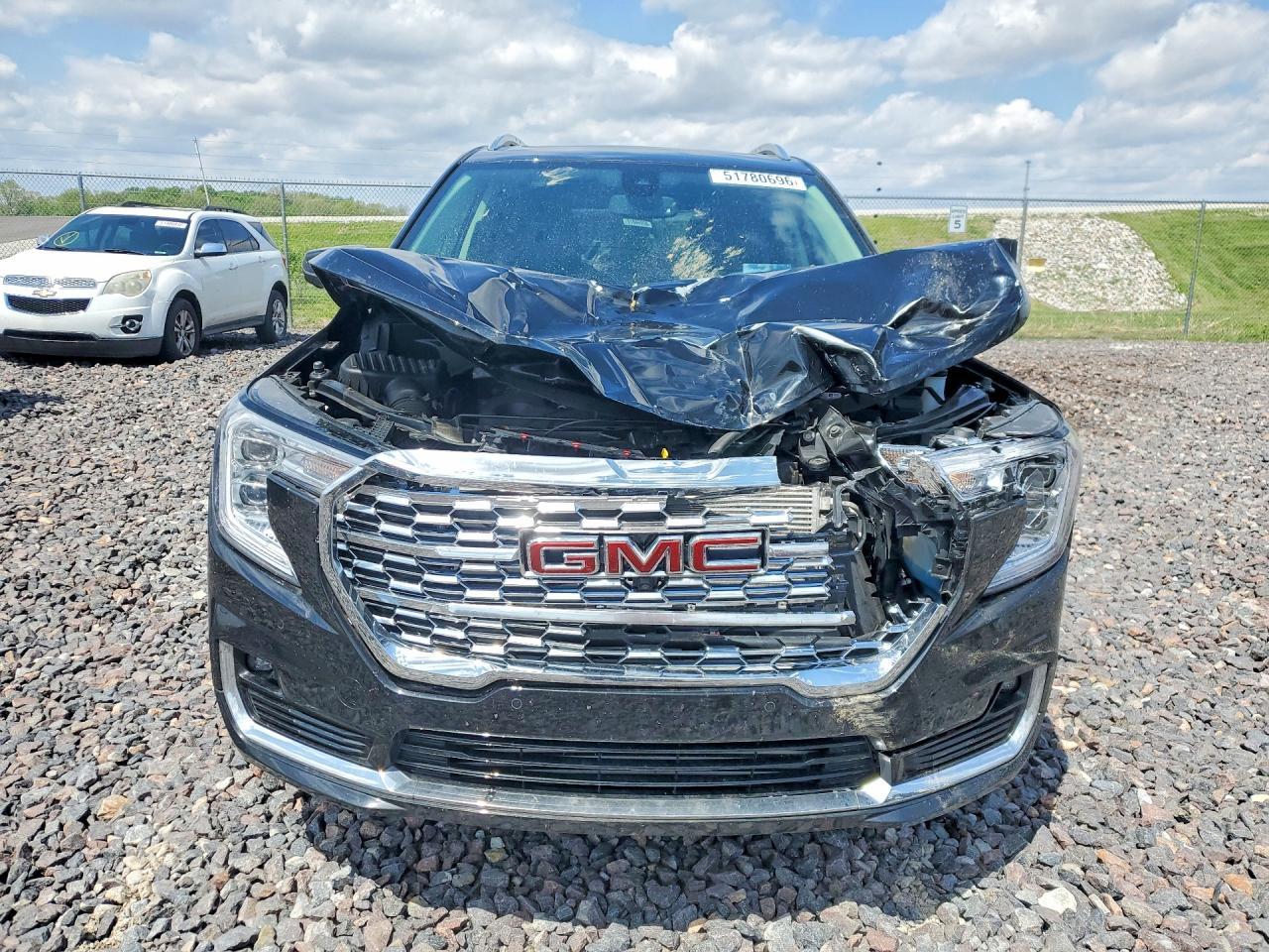 2023 GMC Terrain