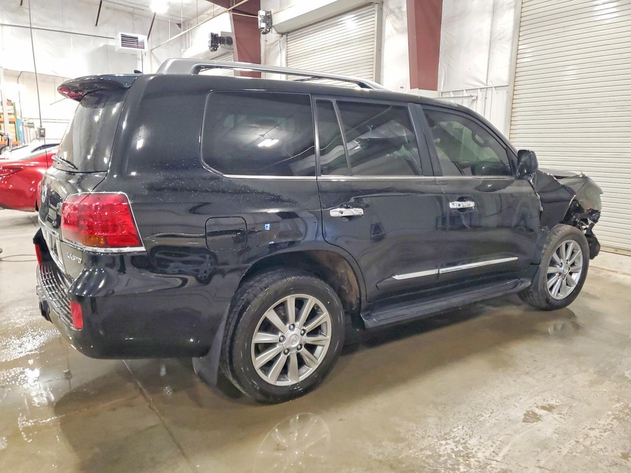 2010 LEXUS LX 570