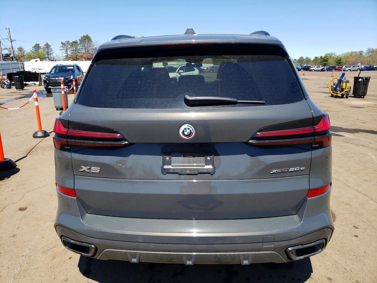 2025 BMW X5