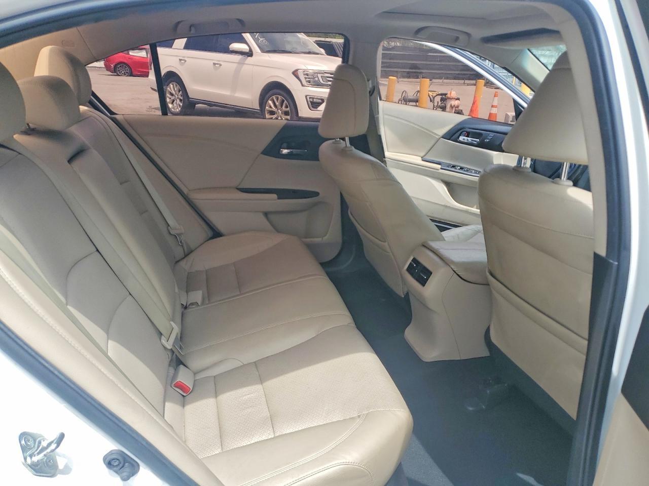 2015 HONDA ACCORD