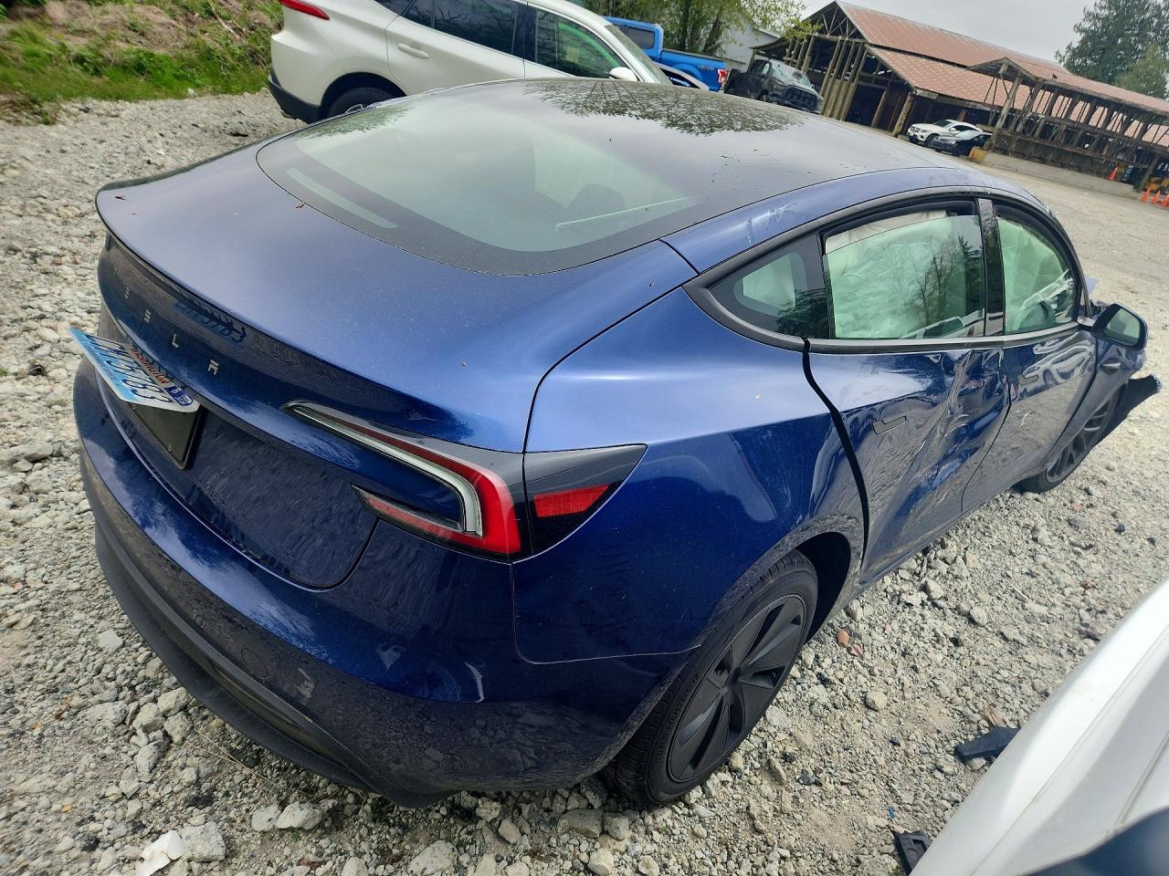 2024 TESLA MODEL 3