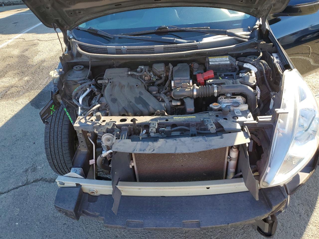 2016 NISSAN VERSA
