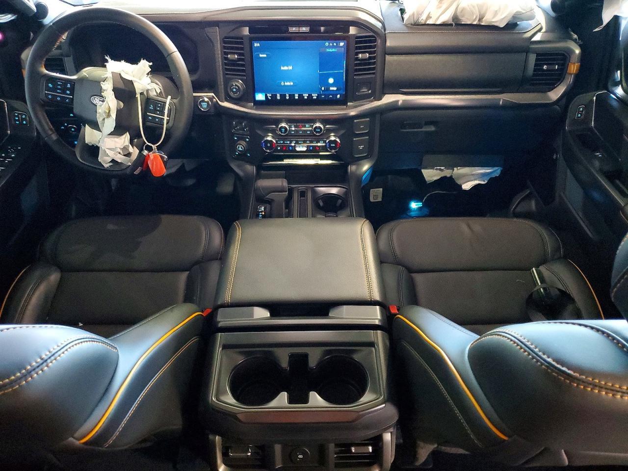2025 FORD F-150 Lightning
