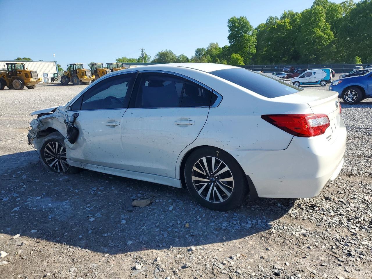 2016 SUBARU Legacy