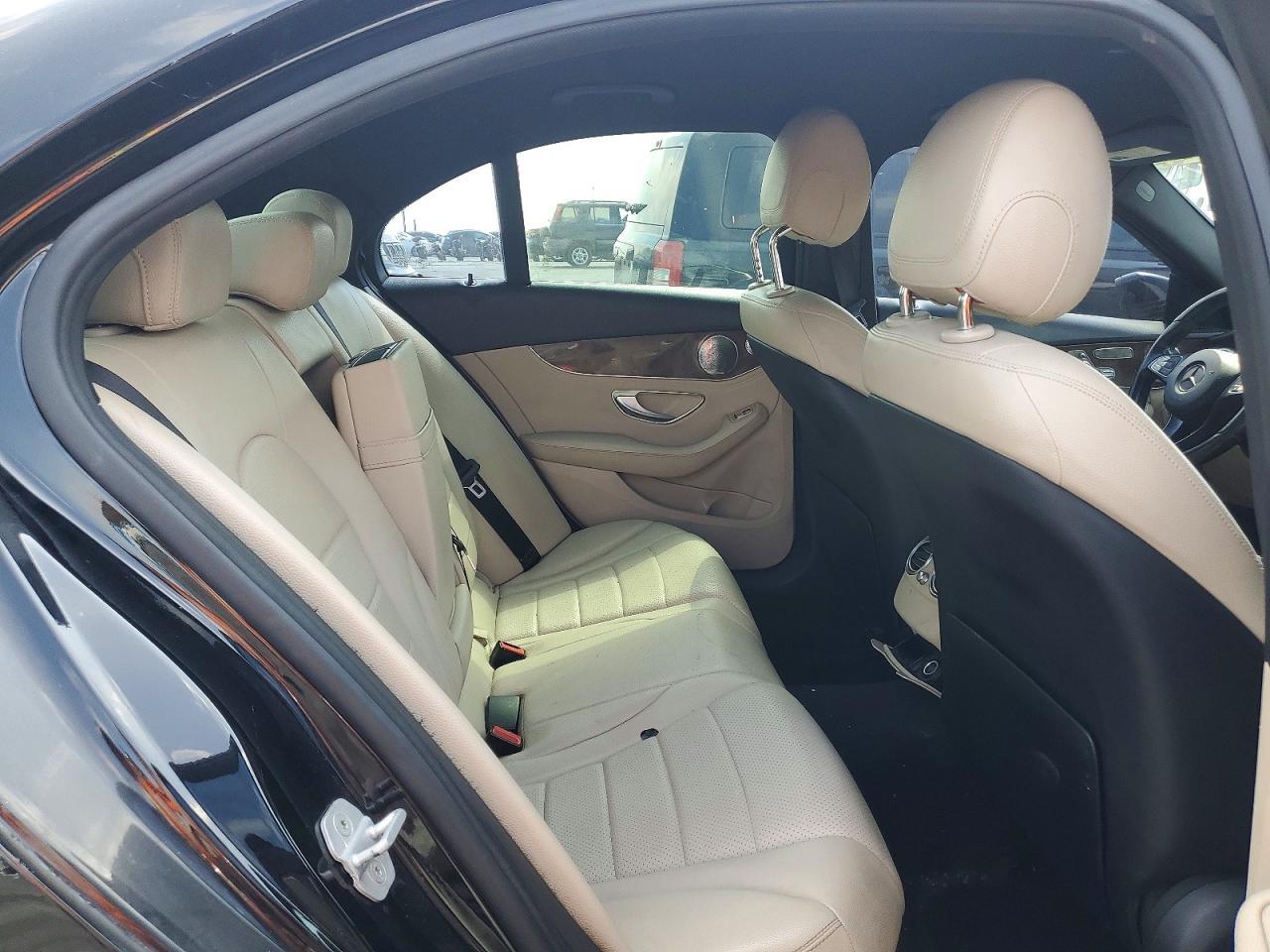 2015 MERCEDES-BENZ C-CLASS