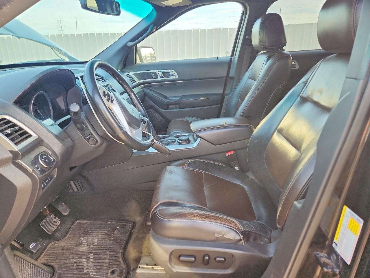 2013 FORD Explorer Sport Trac
