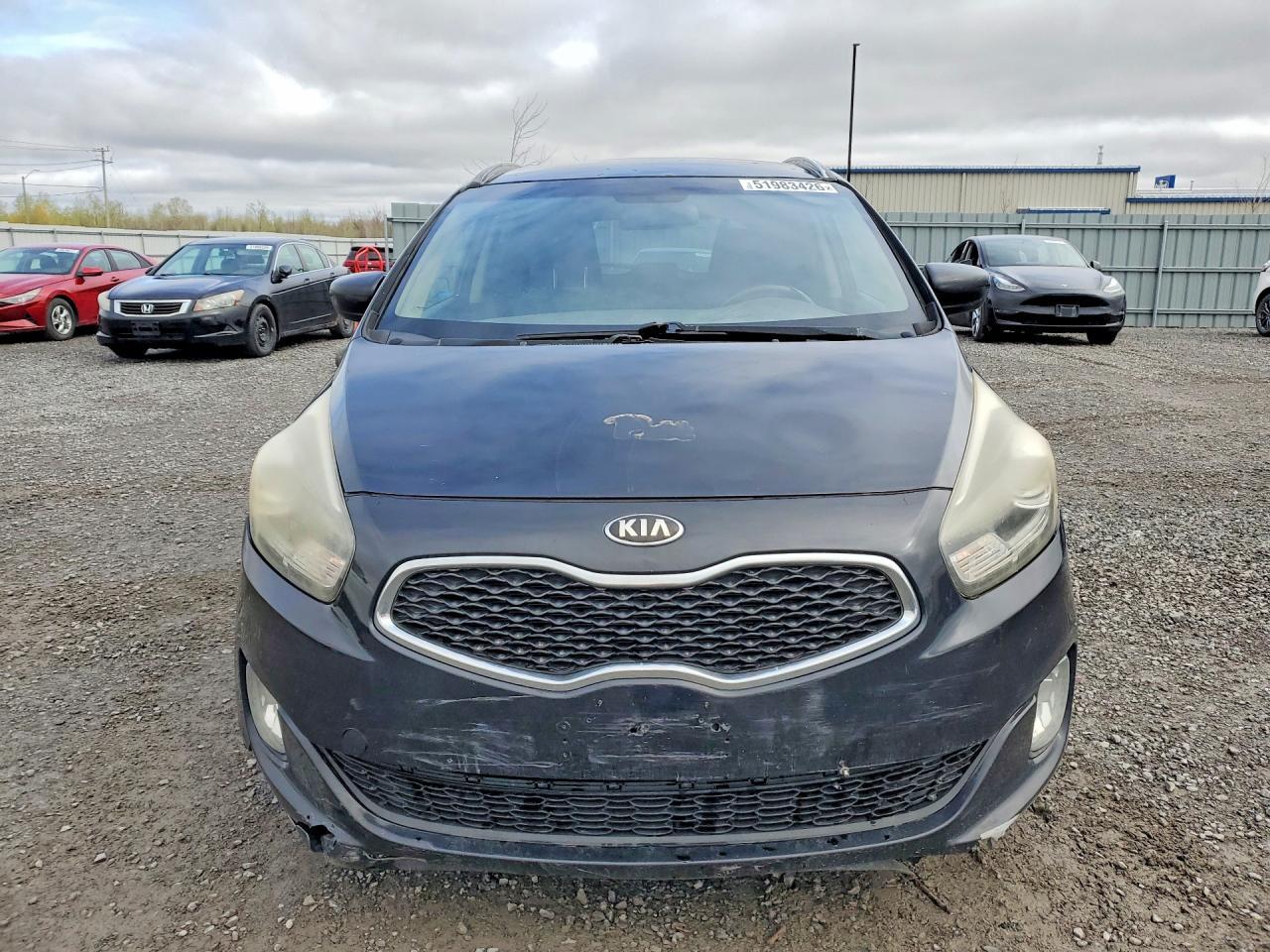 2014 KIA RONDO