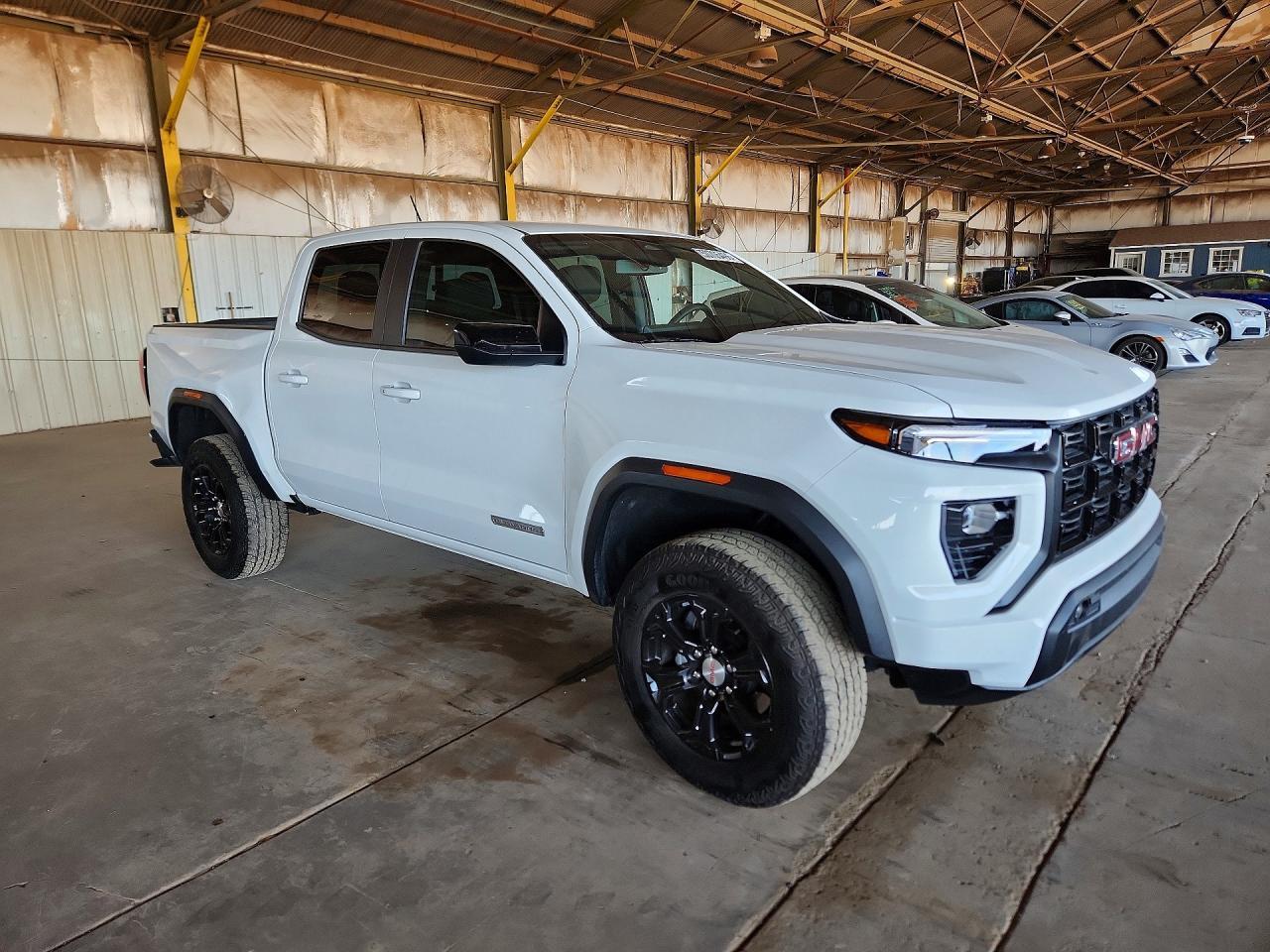 2023 GMC CANYON