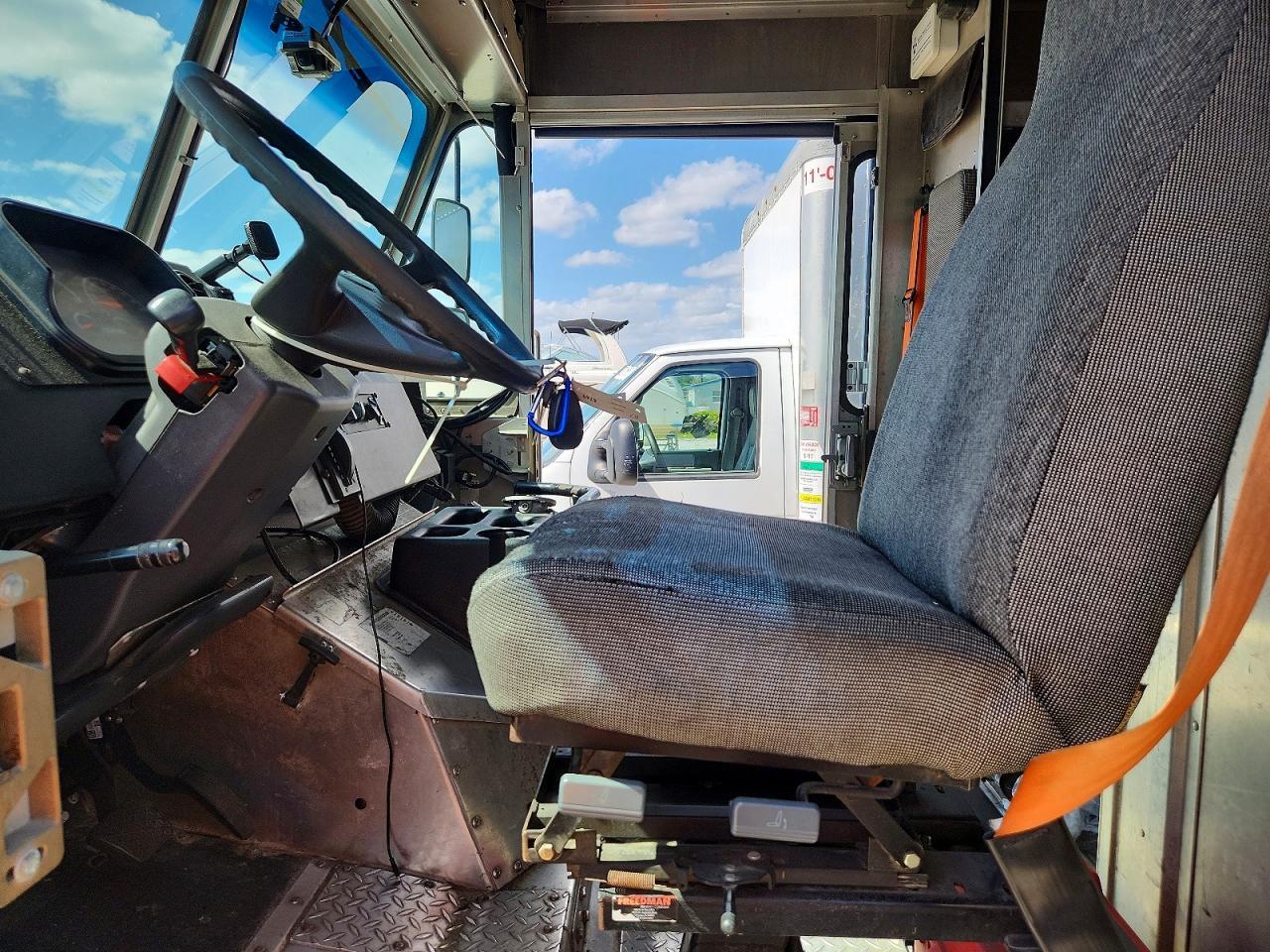 2021 FREIGHTLINER Mt45g