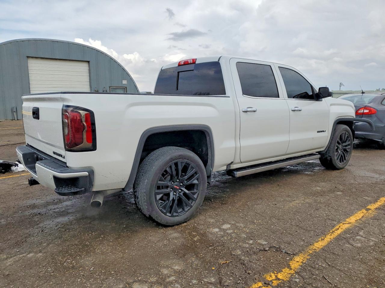 2017 GMC Sierra
