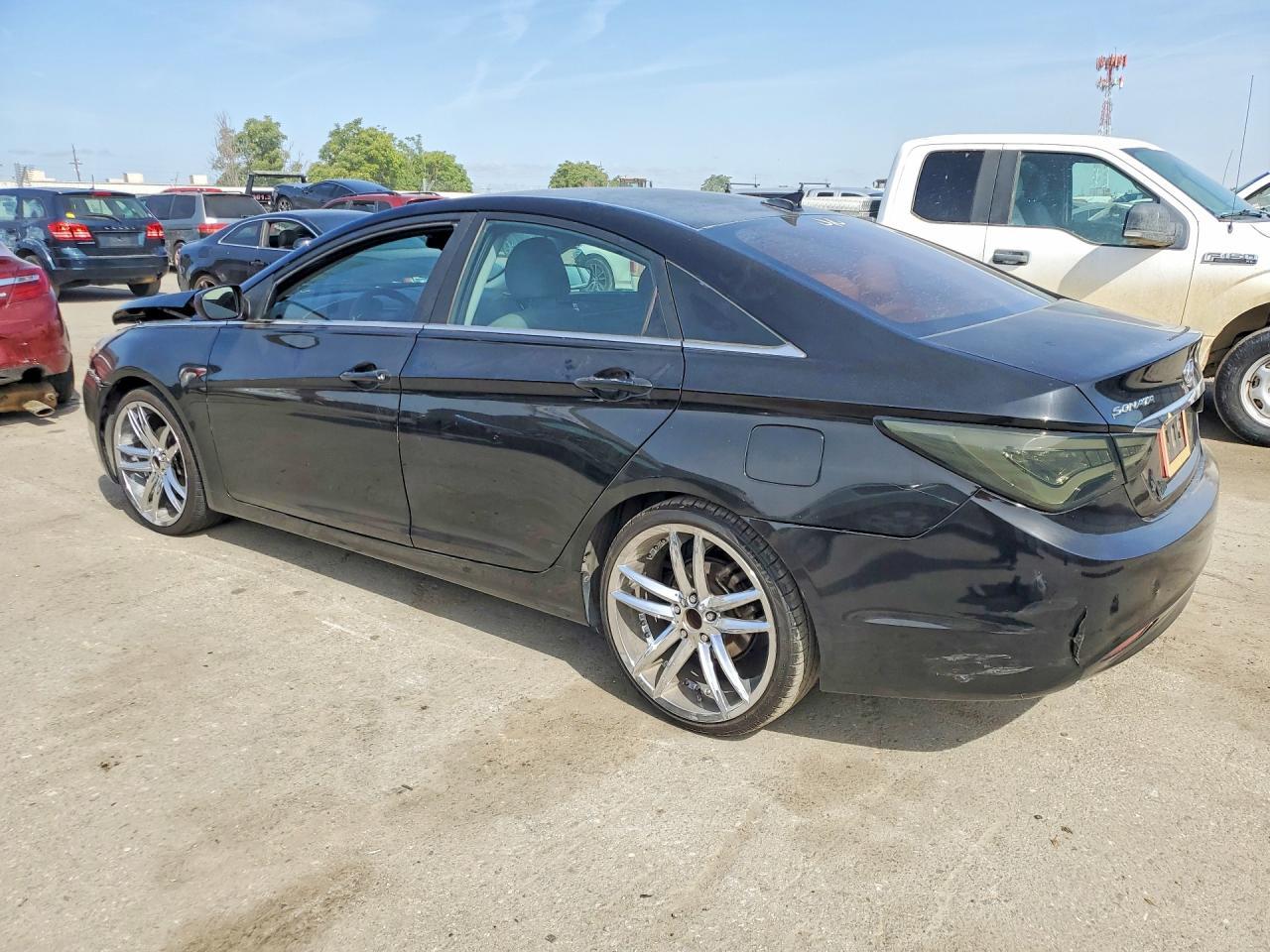 2012 HYUNDAI SONATA