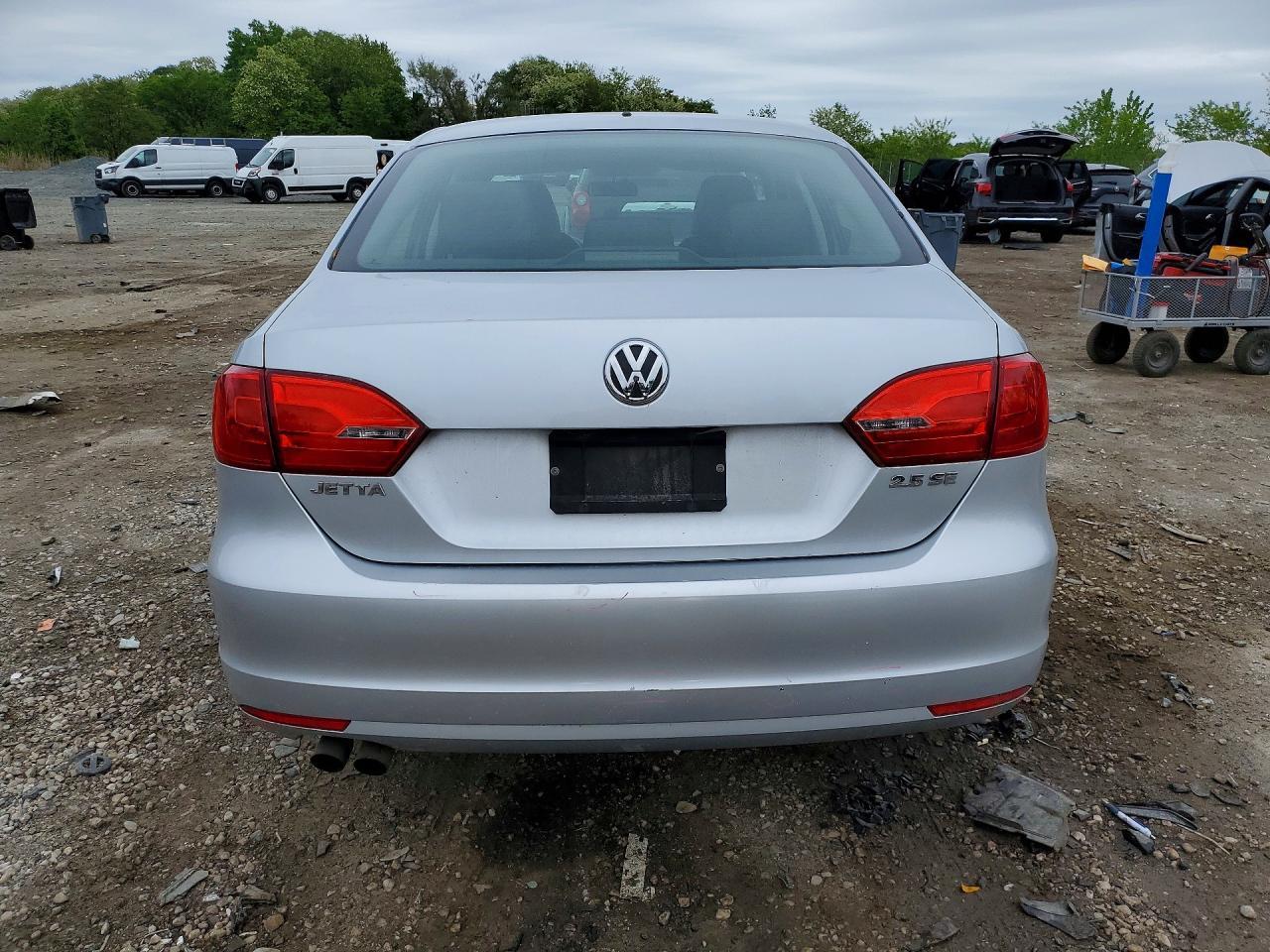 2012 VOLKSWAGEN JETTA