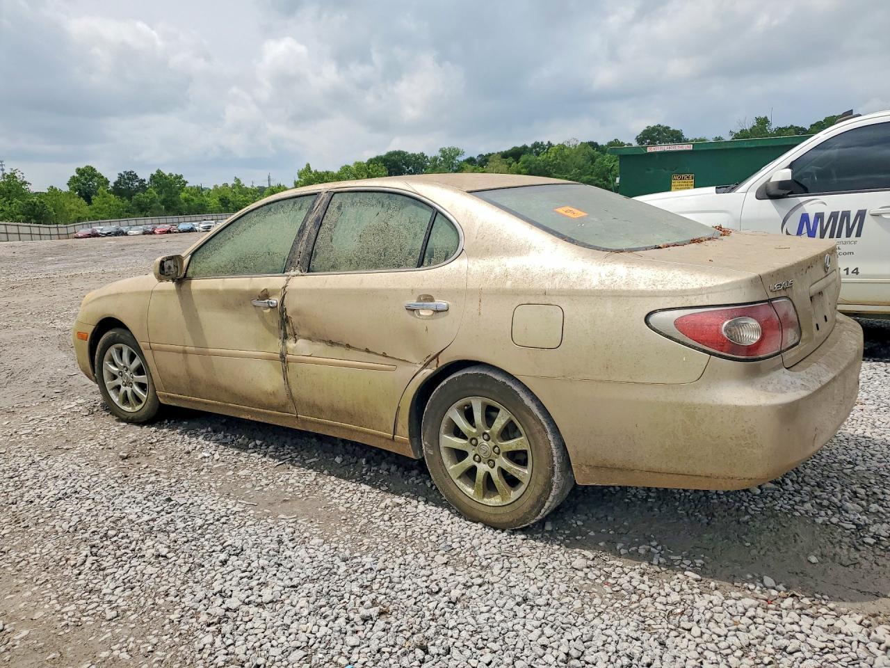 2004 LEXUS ES 330