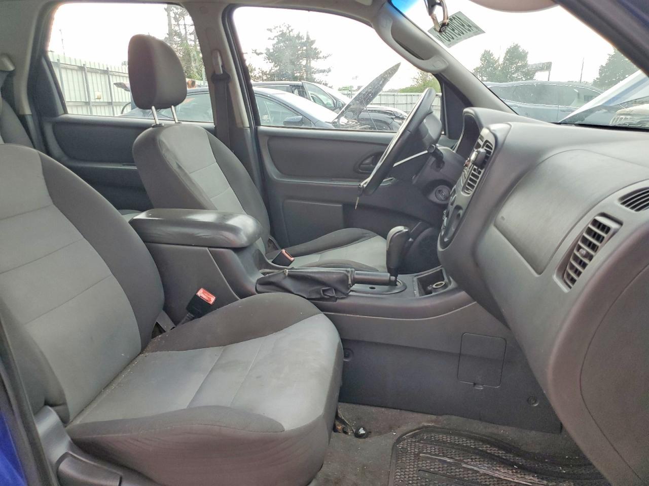 2006 FORD ESCAPE
