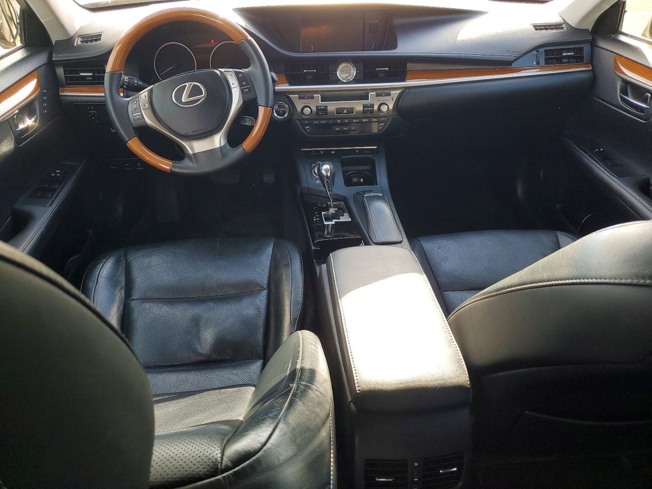 2014 LEXUS ES 300H