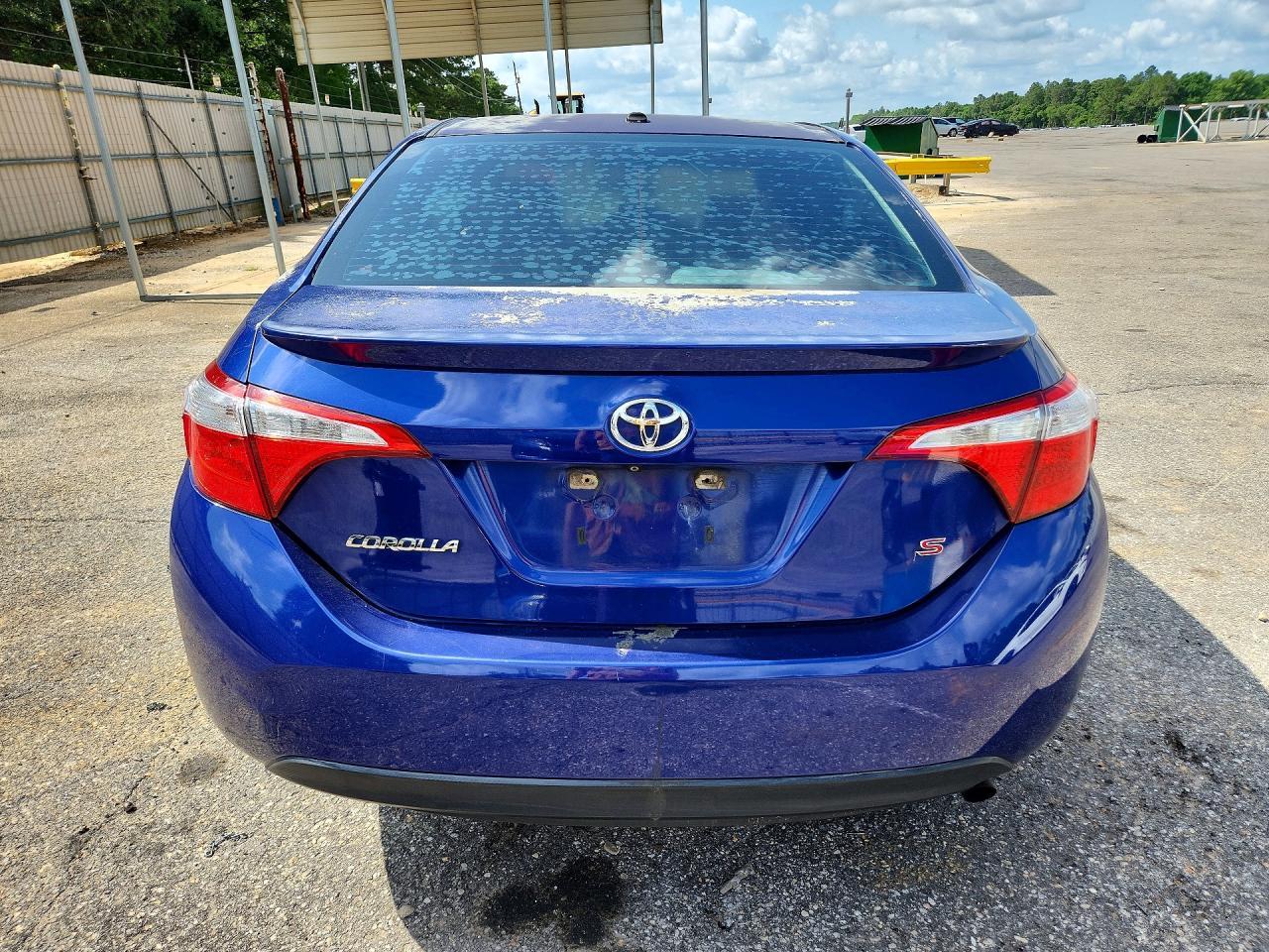 2015 TOYOTA COROLLA