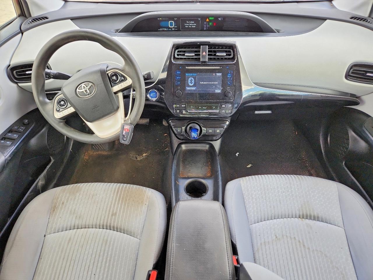 2017 TOYOTA PRIUS