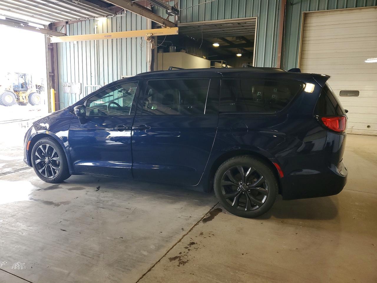 2020 CHRYSLER Pacifica