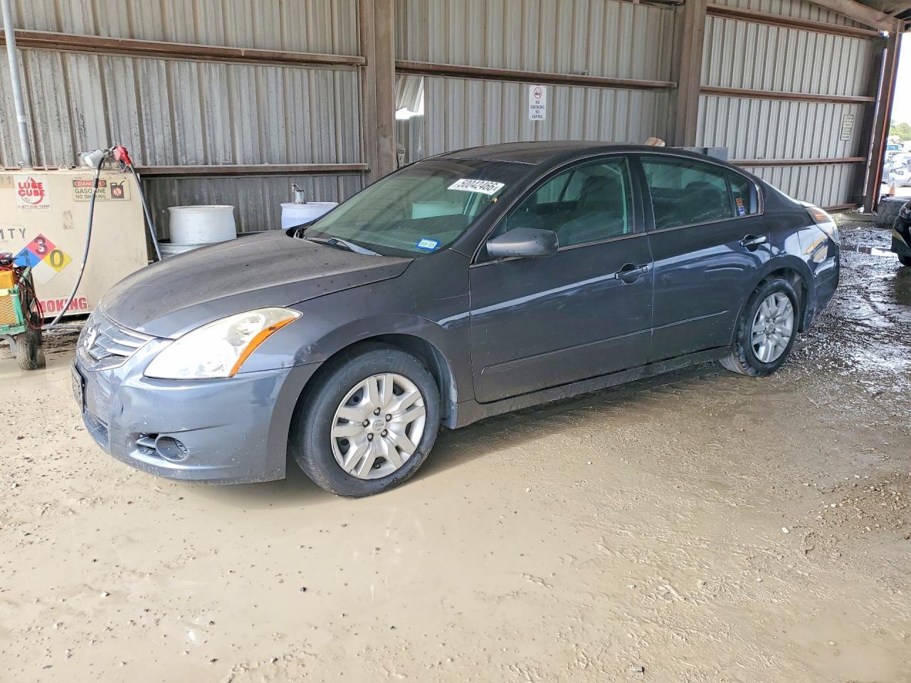 2010 NISSAN ALTIMA