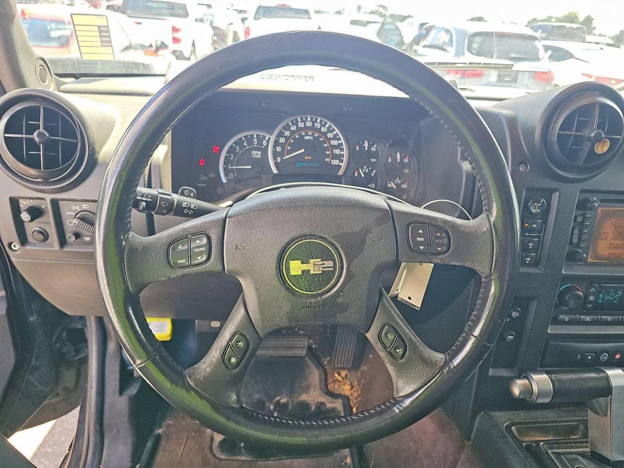 2005 HUMMER H2
