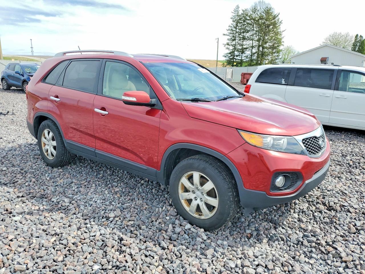 2011 KIA SORENTO